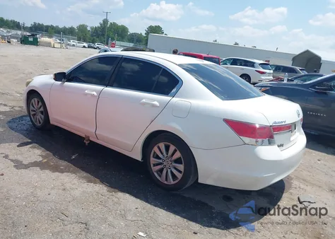 2012 Honda Accord 2.4 Ex-L from USA, damaged, VIN 1HGCP2F88CA064014